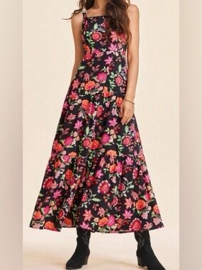 Floral Square-Neck Maxi Dress in Black and Pink